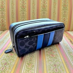 Authentic Coach Toiletry pouch